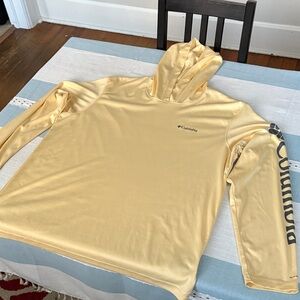 Columbia Pale Yellow Performance Sun Hoodie